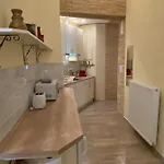 Ambrozia Apartment *