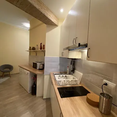 Apartment Ambrozia *