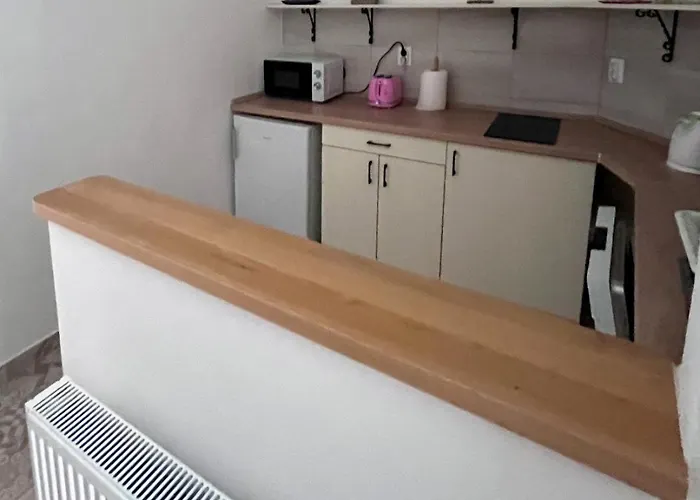 Ambrozia Apartment *